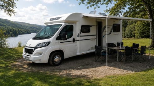 Alexander – 6 berth Bailey semi-integrated from 2016