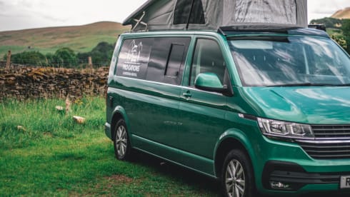 procations – 4 berth Volkswagen bus from 2021