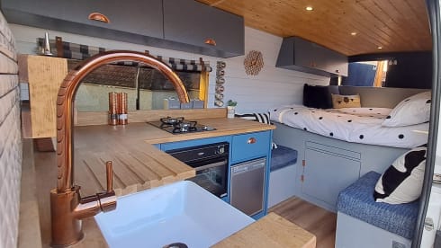 Winston – 2 berth Peugeot Campervan with awning