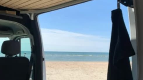 Reiskar – Knusse en stoere camper alles nieuw