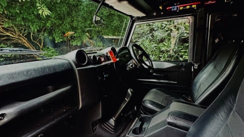 Landy – Land Rover Defender - Family Camper
