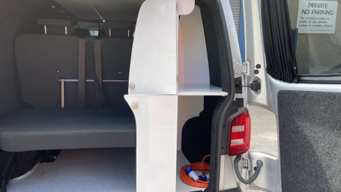 Bertie – 4 berth Volkswagen bus from 2015