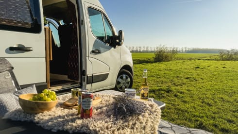 Richard – Ecological Self-Build Camper (Automatic) - Opel Movano 2015 – Richard 