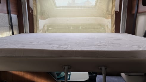 Mac – 5p McLouis semi-integrated uit 2015