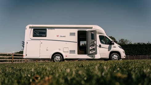 H7 – Fiat Dethleffs Just 90 Ideal family van or 2 couples