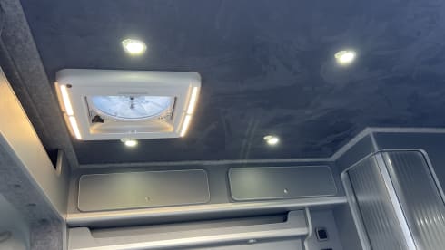 PREMIUM BLUE – 2 berth Peugeot campervan from 2022