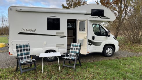 4 person camper (Alcove) l Fiat XGO Dynamic 20 from 2019