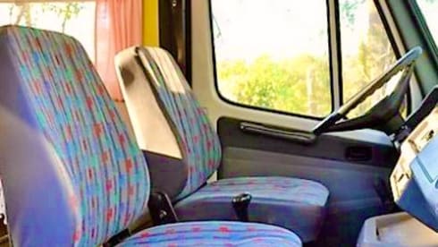 Charlie – Mercedes Charlie 308D