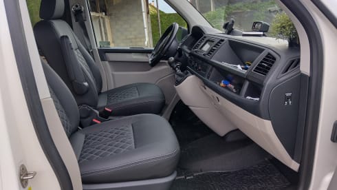 Castaway – Volkswagen Castaway Costa Petrol