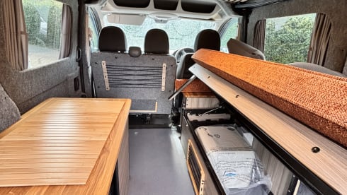 The Nomad – 2 berth Citroën campervan from 2015