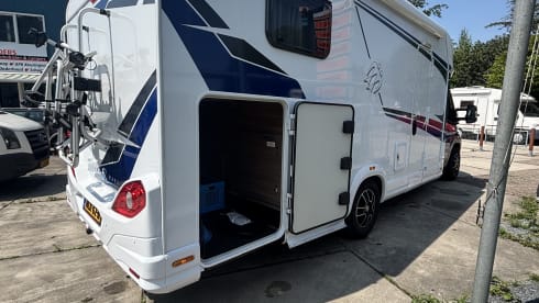 5p Knaus semi-integrated from 2019