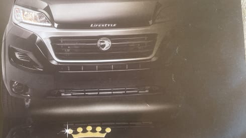 Special edition Lifestyle 696-Black edition – 6 berth Swift Escape Lifestyle 696 2015-breakdown cover included 