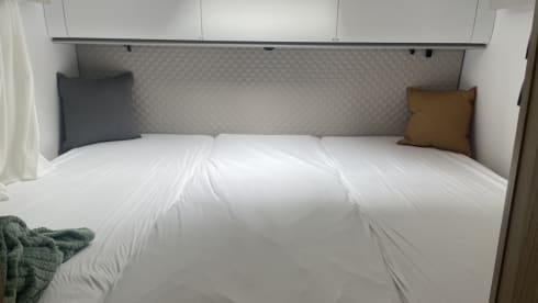 Glamping! – 5p Adria Mobil semi-integrated uit 2021