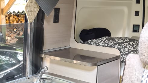 Black Rhino – Compact (5m41) Hobby K55, Automatic 150pk Fiat Ducato, with all the luxury
