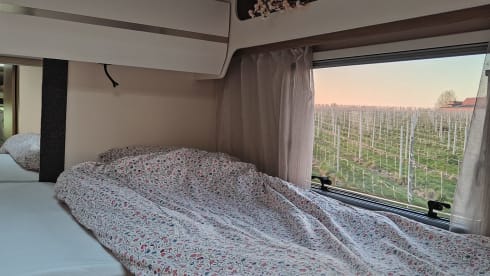 CoBilhome – Rimor Semi-integrated 5P with twin beds