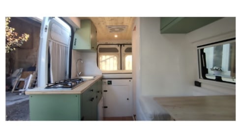 Chiara Previ – Simple wild life