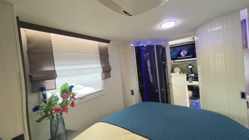 Luxury Chausson with air conditioning and air suspension emission 6