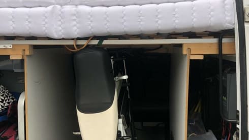 Campino – Camper with e-motorcycle + Stand up Paddle -30% discount possible