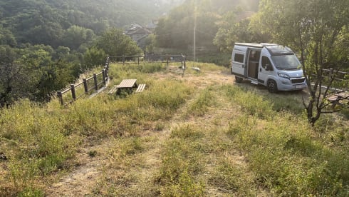 Ranger – New possl summit, bus camper of the year, with skyroof!