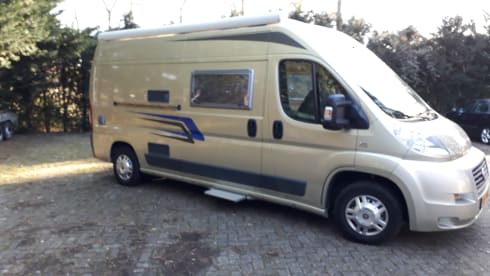 EuraMobil bus camper