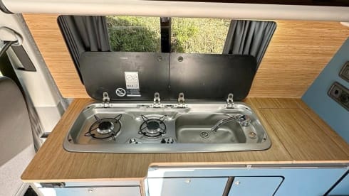 Skye1, 4 berth campervan with pop top roof