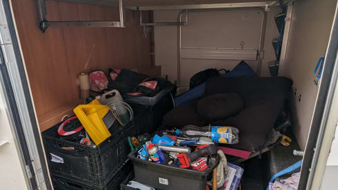 5p Hymer alcove from 2005