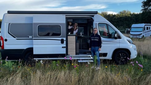 Moustache – 2-Personen-Dethleffs-Bus aus dem Jahr 2024