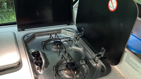 Ford Nugget pop-up roof camper