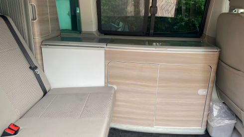 T6 Edition – 4p Volkswagen bus from 2016