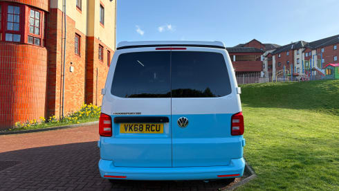 Rogue Five – Top Spec Volkswagen T6.1 | Comfortable & Slick | Sleeps 4