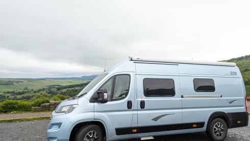 Wallace the Wildax – Family 4 berth campervan