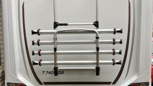 Flip – Etrusco T7400QB - elegant and well equipped