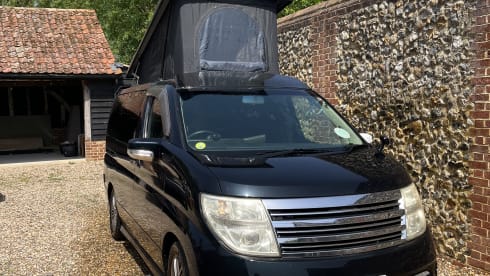 The Moose  – Nissan campervan met 4 slaapplaatsen uit 2007