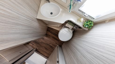 zipvana – Elnagh 532 - 2023