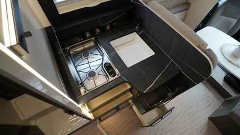 Silver Edition – 4p McLouis semi-integrated uit 2026