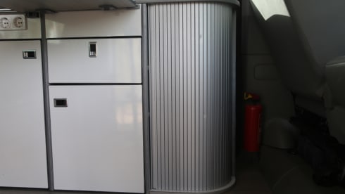 Stiki │ Luxury 2 person camper
