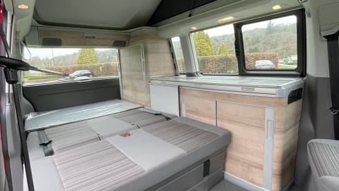 Voyager – 2021 VW T6.1 CALIFORNIA Camper 4 Berth - Automatic 