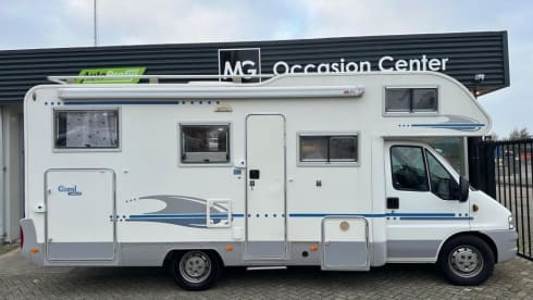 6p Fiat alcove uit 2005