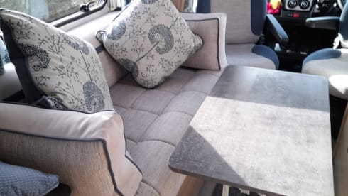 Happy Days – Wohnmobil mit 2 Schlafplätzen