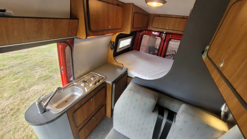 Big Red – 4p Volkswagen bus from 1999