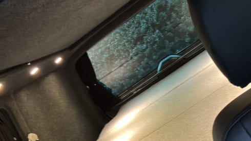 Camper Volkswagen a 4 posti letto del 2015