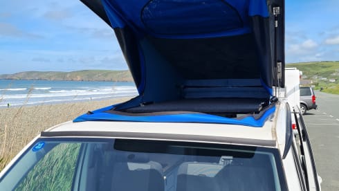 Cosmo – Volkswagen Camper. 2015 T6