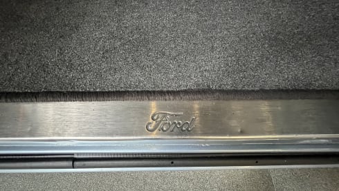 Kipnugget – 4p Ford Nugget Westfalia Camper 