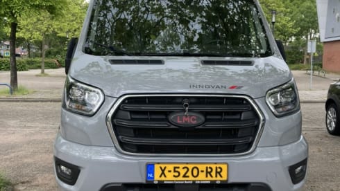 Nieuwe Camperbus Grey Matter – FORD LMC Innovan 590 camper van from 2024 Gray Matter