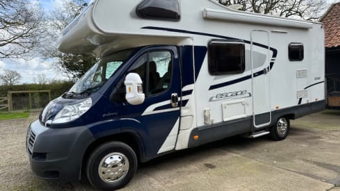 6 berth Swift Escape 696