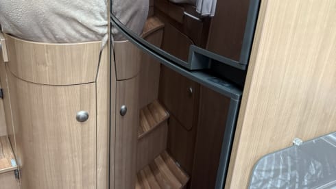 2p Hymer semi-integrated uit 2015