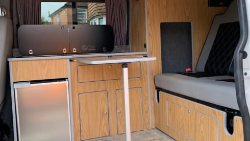 Elsie – Elsie- Beautiful Volkswagen Campervan- Sleeps 4
