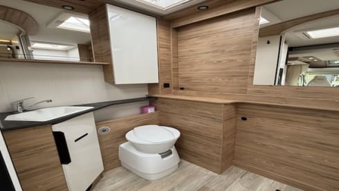 Hercules – Hercules - 4 Berth Motorhome 