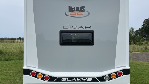 6p McLouis Glamys 320 alkoof bj 2024