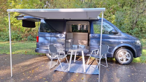 Gijs – 4p Volkswagen campervan from 2010